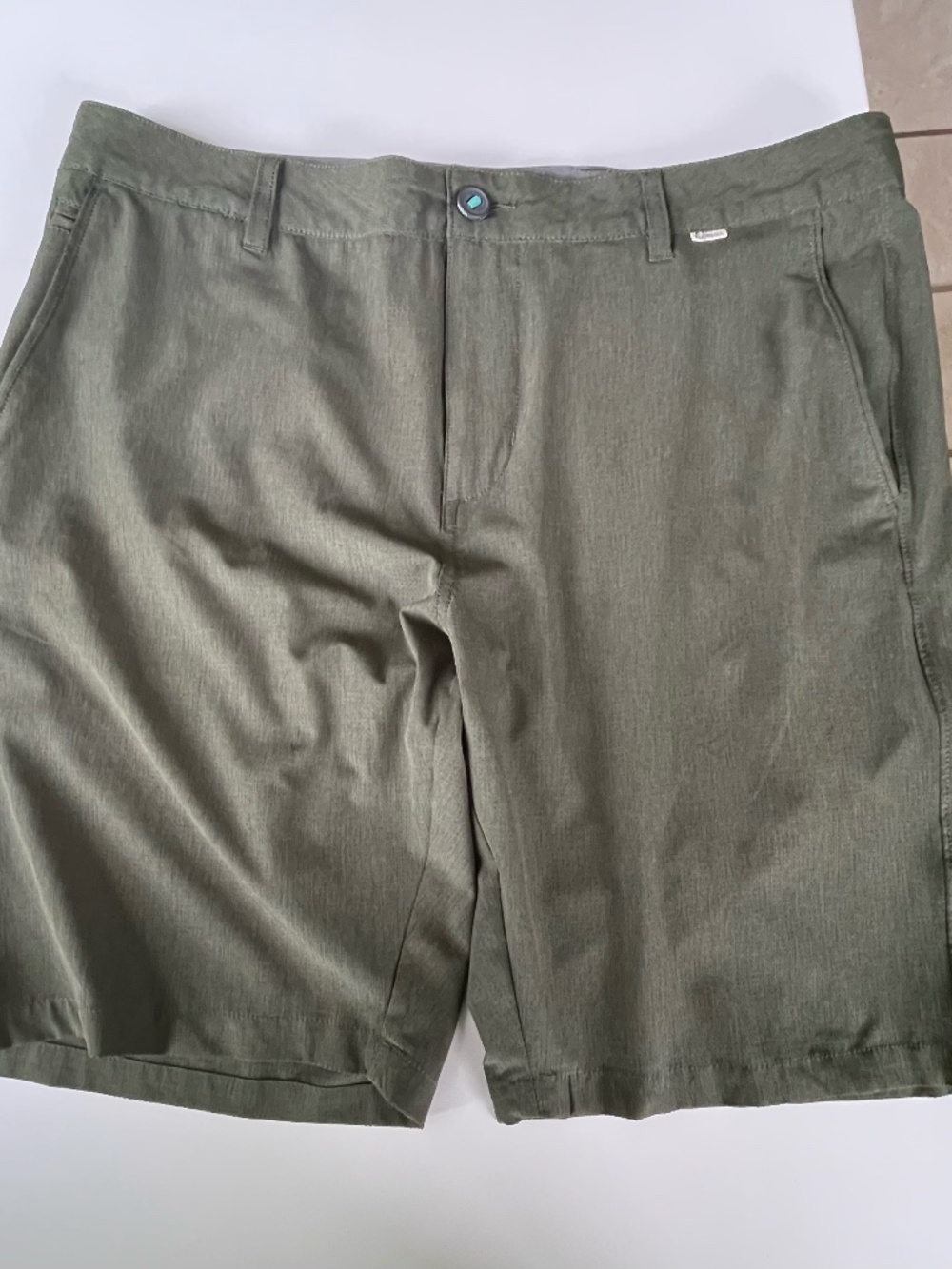 Linksoul Dark Green 10" Boardwalker AC Shorts / golf - Size 36